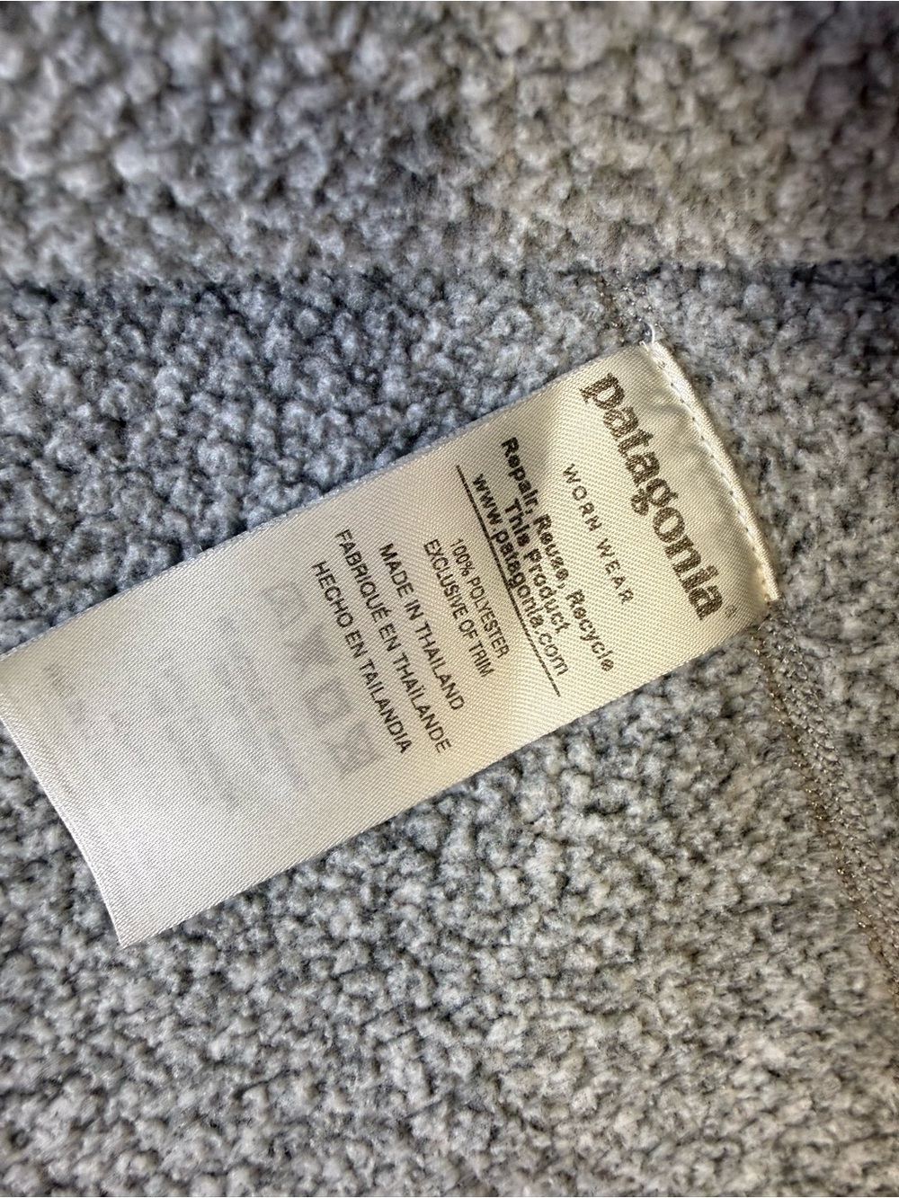 Patagonia Light Gray Women’s Half-Zip Fleece Pullover - Picture 4 of 8